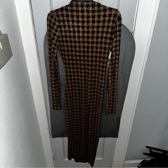 NWOT Naked Wardrobe Maxi Dress back keyhole cutout - Picture 2 of 4